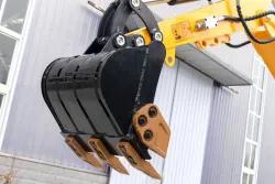 wp-13-w-crawler-excavator_1-1D3W4103-U24